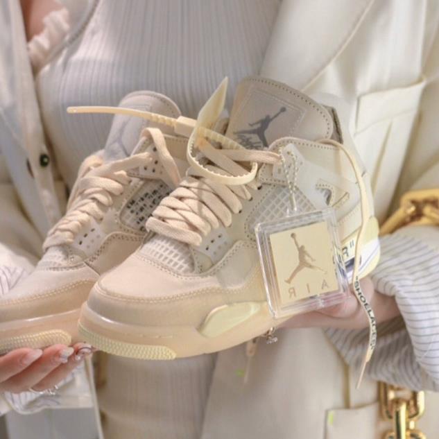 Giày Jordan 4 kem sữa off thể thao sneaker Hot Trend [Full box, Full bill]