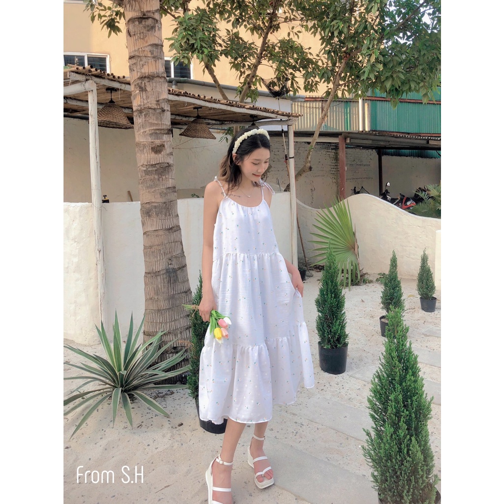 Váy 2 dây hoa nhí 2 lớp xịn xò