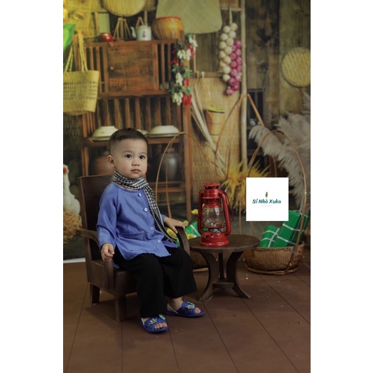 Dép tổ ong có stiker dễ thương cho bé