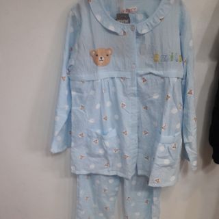 Váy dạ hồng và set xanh