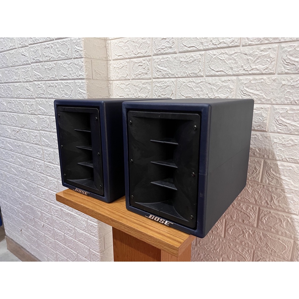 Đôi loa chép 350 họng array rời có hộp da siêu đẹp, tiếng trép sáng có phân tần chống cháy
