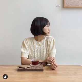 Áo len vặn thừng cộc tay