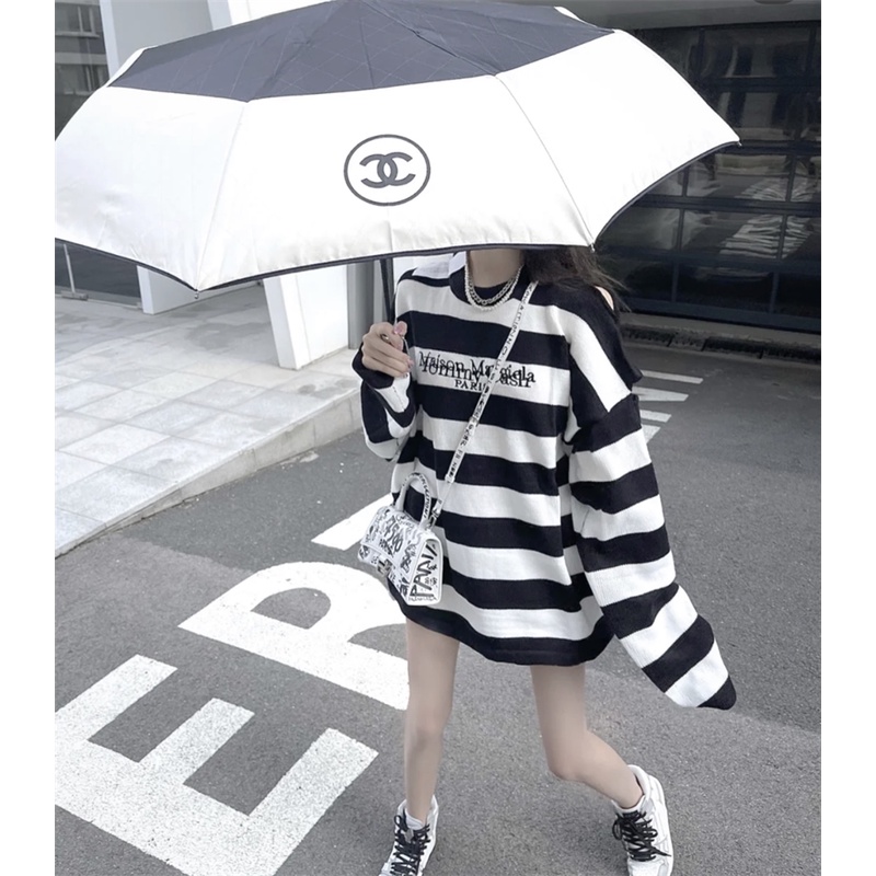 Áo sweater tay dài dáng rộng họa tiết kẻ sọc phong cách Hàn Quốc trẻ trung | BigBuy360 - bigbuy360.vn