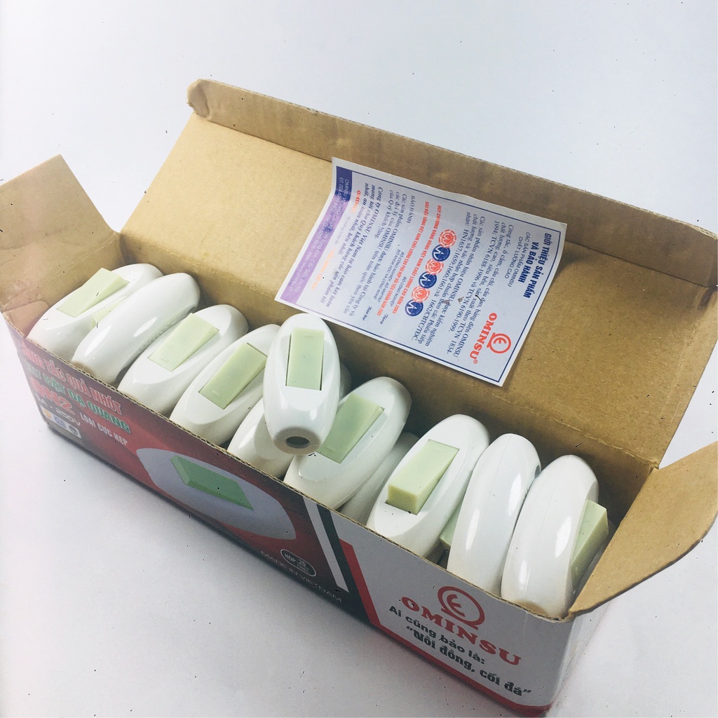 Công tắc quả nhót công tắc treo có nút dạ quang thương hiệu OMINSU