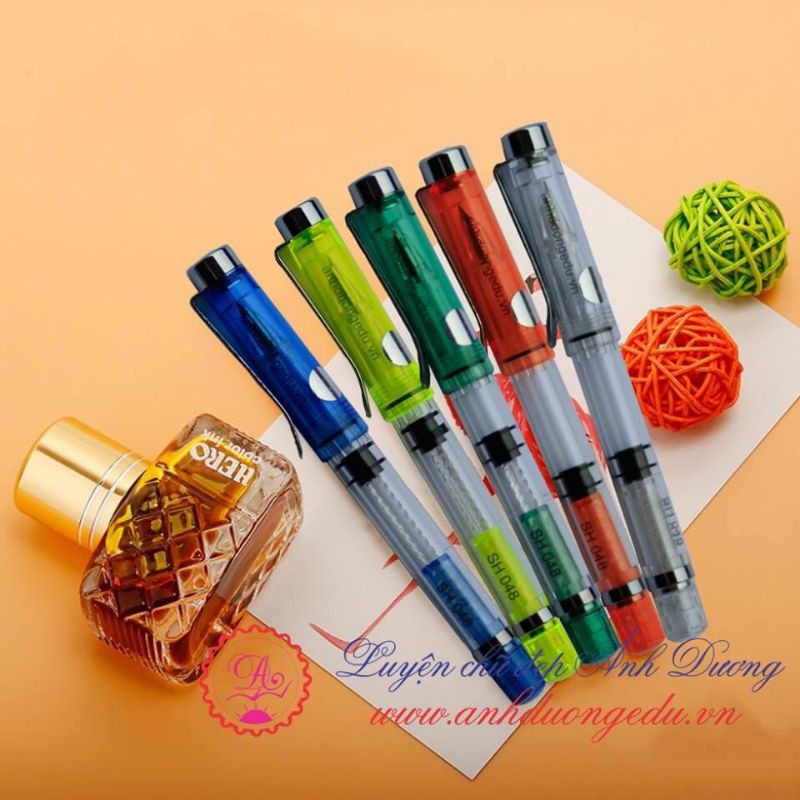 Bút mài Ánh Dương SH 048 (Bút luyện chữ thầy Ánh)