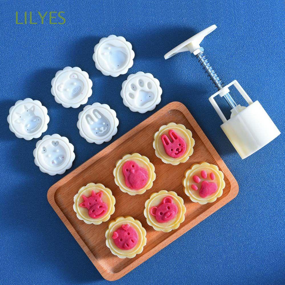 Khuôn Cắt Bánh Trung Thu 50g Hình Tròn Tiện Dụng Cho Nhà Bếp Diy