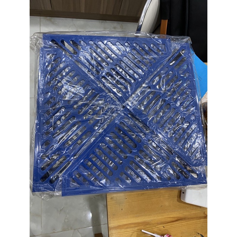 Kệ rổ nhựa xéo 1 ngăn