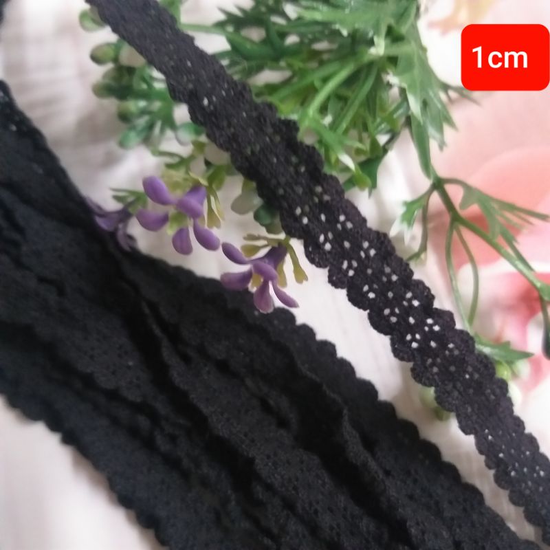 Ren thun viền , màu đen có nhiều mẫu , size từ 1cm đến 6cm