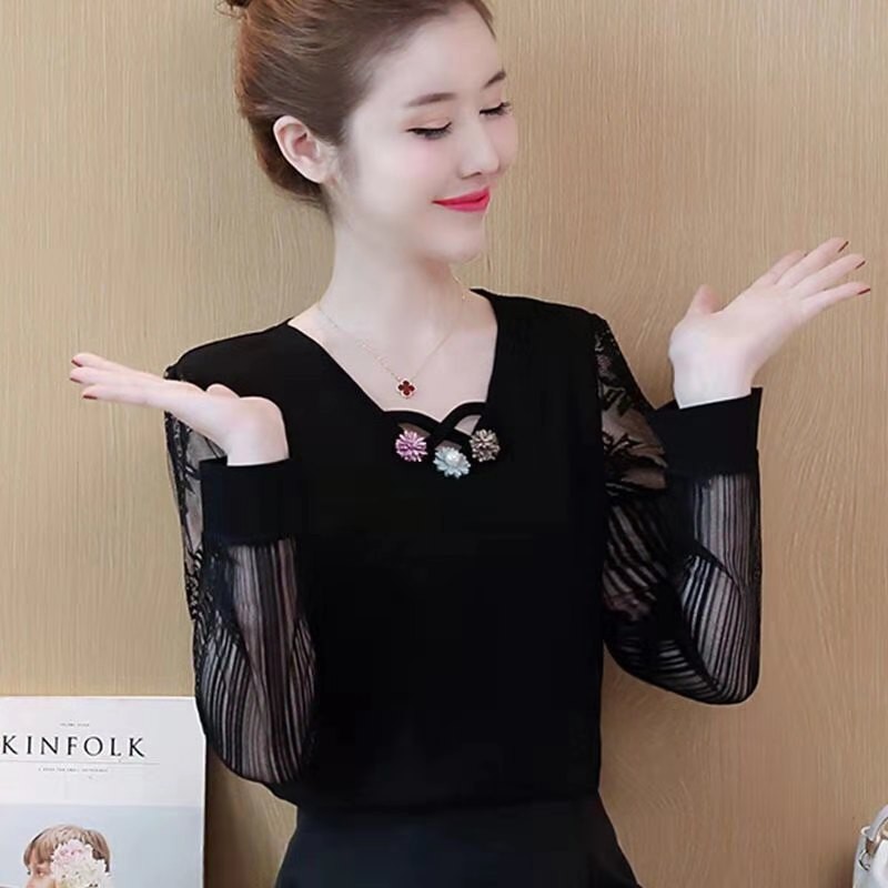 (Q439)Áo nữ dài tay phối ren bắt mắt cổ đính hoa trang trí xinh xắn duyên dáng màu sắc tươi trẻ thời thượng