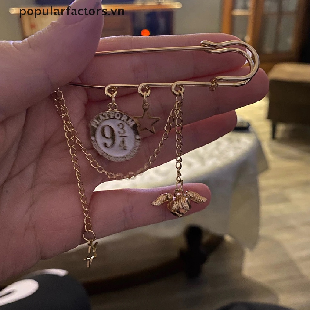 Cài Áo Hình Quả Cầu Đính Đá Thời Trang