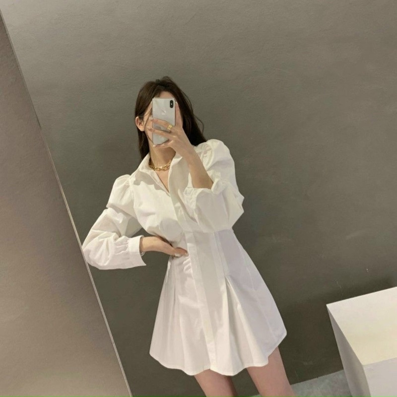 Đầm trắng sơ mi xếp li eo