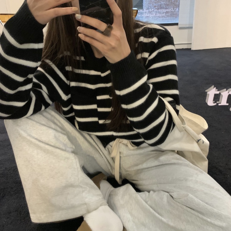 Áo Khoác cardigan Dệt Kim Tay Dài Dáng Rộng Họa Tiết Kẻ Sọc Thời Trang Mùa Thu Cho Nữ