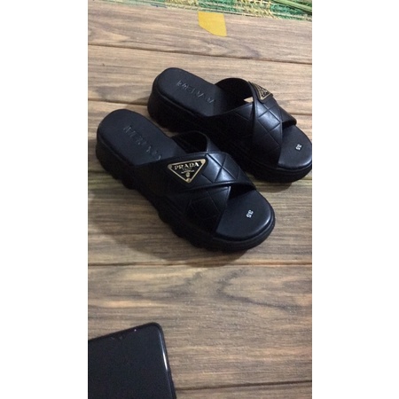 dép đế băng quai chéo siêu xin đế nhẹ êm chân hot!!!