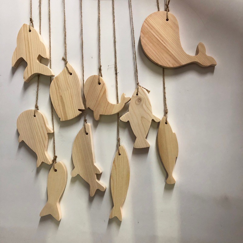 Cá gỗ decor (combo 10 chú cá gỗ) kèm dây thừng