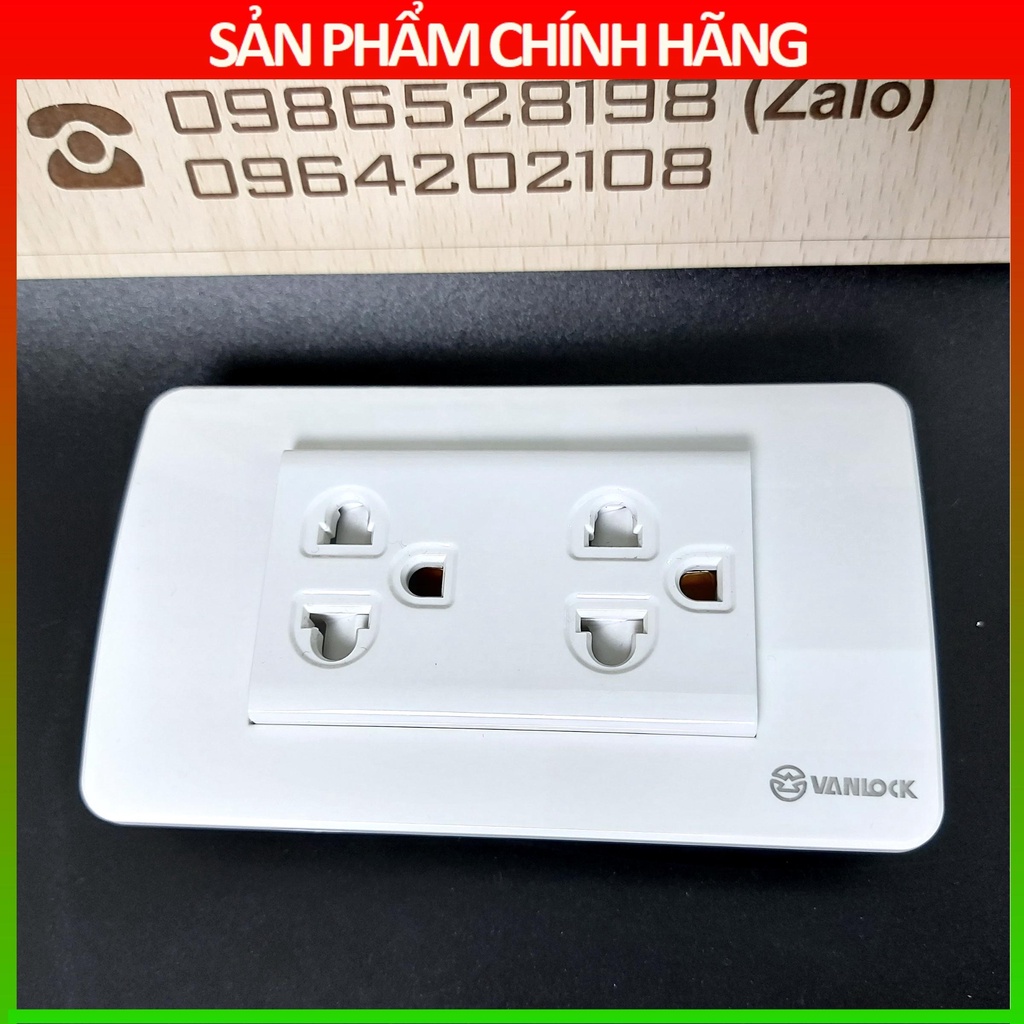 Ổ cắm 3 chấu - Bộ ổ đôi 3 chấu SINO VANLOCK dòng SC