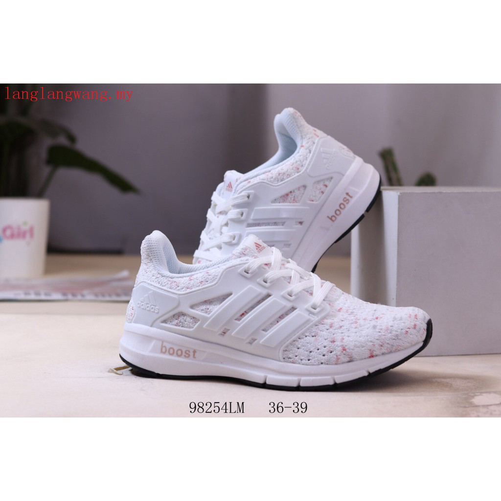 giay adidas questar boost