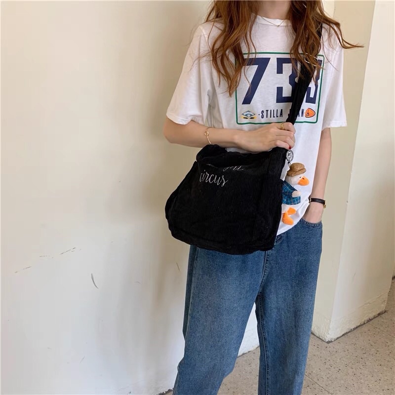 Túi đeo chéo công sở Midnight vải tike dày vừa a4 (có sẵn+hình thật)