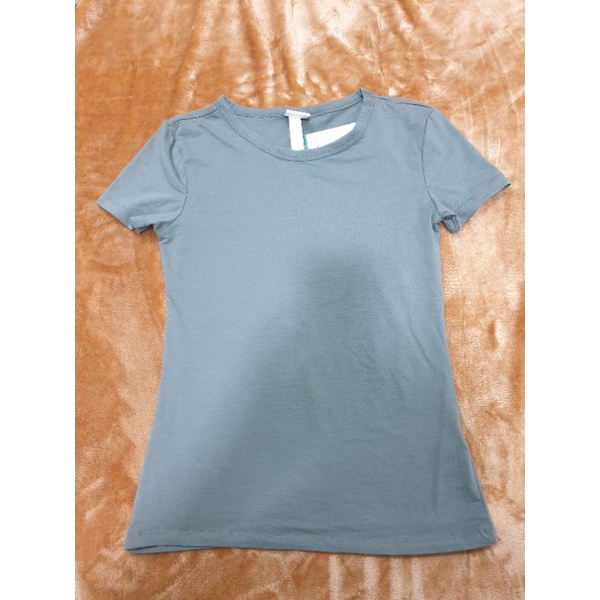 Áo h&m sz xs newtag