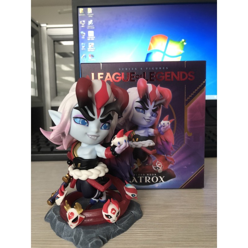 Mô hình LoL Aatrox Huyết Nguyệt - Blood Moon Aatrox Figure Chibi - Mô hình LMHT Chính Hãng Riot Games