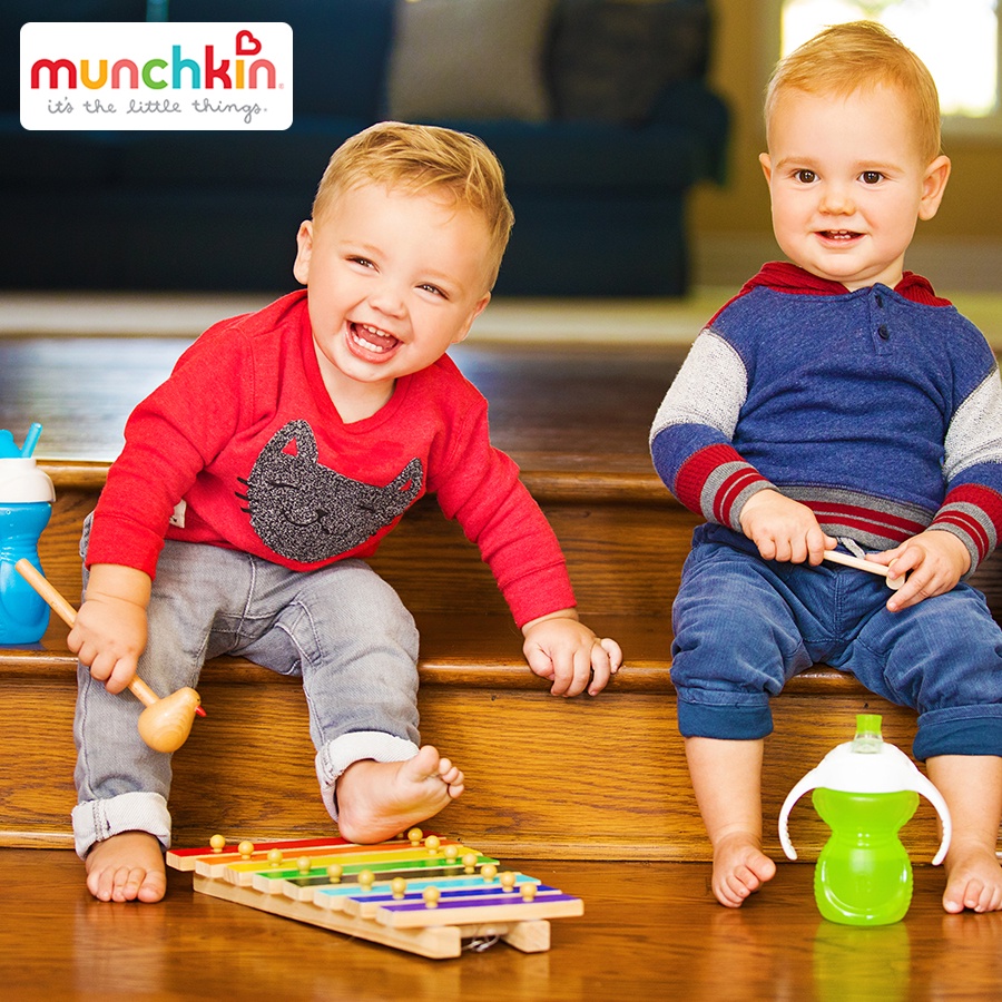 Cốc ống hút CL Munchkin cho bé