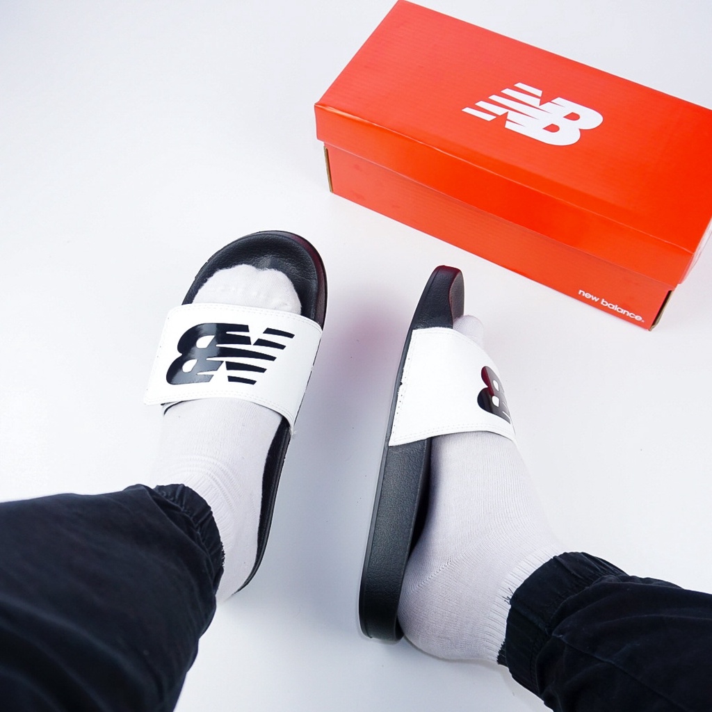 Dép nam NB New Balance  - quai ngang dán xé - phối màu trắng và đen - siêu nhẹ và êm