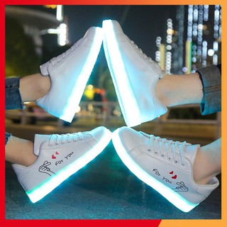 Giày phát sáng chữ for you phát sáng 7 màu 11 chế độ đèn led style hàn quốc