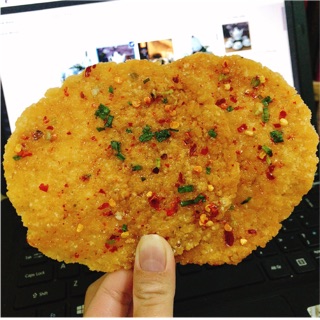10 bịch cơm cháy nước mắm hành