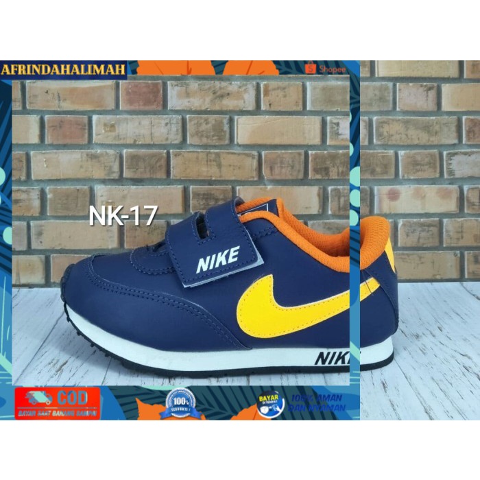 Giày Thể Thao Nike NK-17-24 Màu Cam Hải Quân Dễ Thương Cho Bé