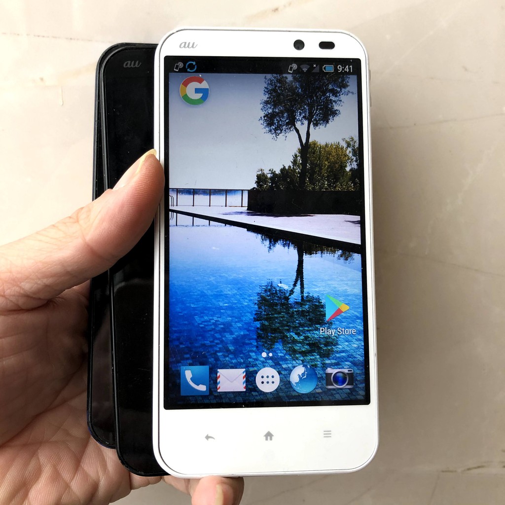 điện thoại nội địa Nhật Sharp SHL22 màn 4.9 inch ram 2GB+16Gb