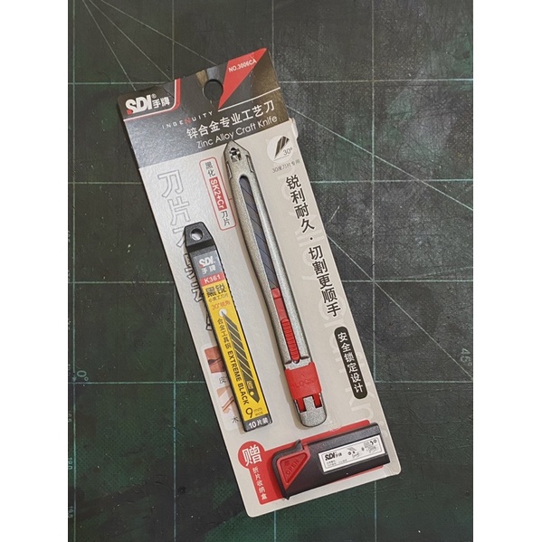 Bộ Dao và 10 Lưỡi SDI cán thép, lưỡi 9mm, góc 30°, chuyên dụng làm đồ da thủ công
