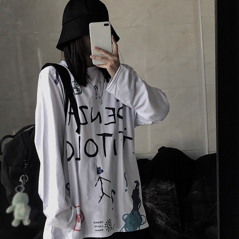 Áo thun tay dài cổ tròn in họa tiết graffiti cá tính