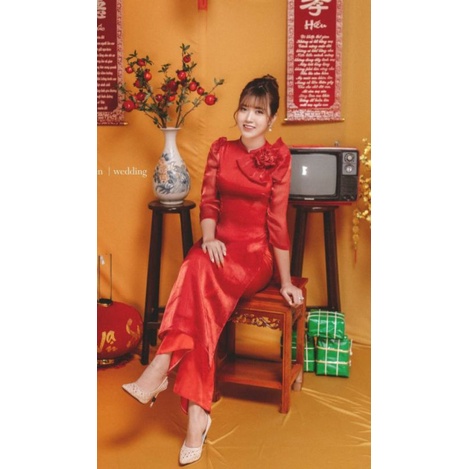 ÁO DÀI TRUYỀN THỐNG VOAN TƠ 4 TÀ TAY BỒNG ĐÍNH NƠ