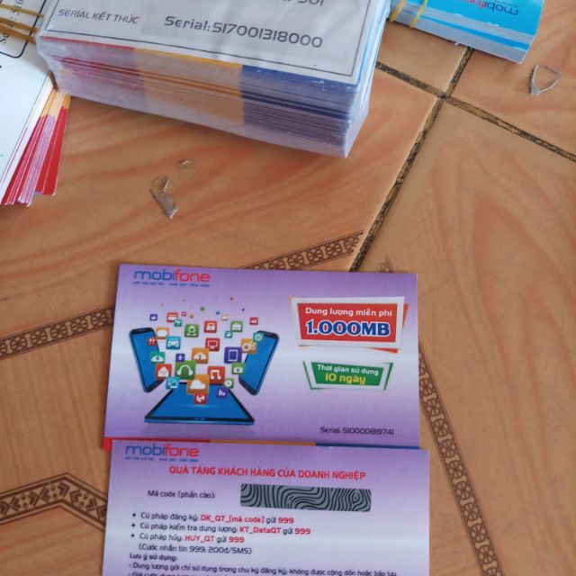 Combo 100 thẻ data mobi 1gb 10 ngày ko ghi hsd