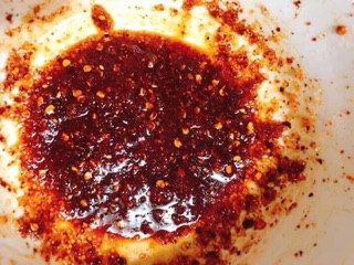 GÓI 100gr BỘT ỚT TRỘN TRUNG QUỐC