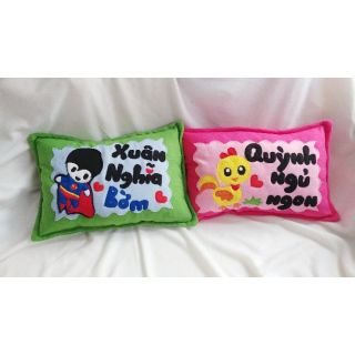 Bộ 2 gối nằm handmade gà con và siêu nhân