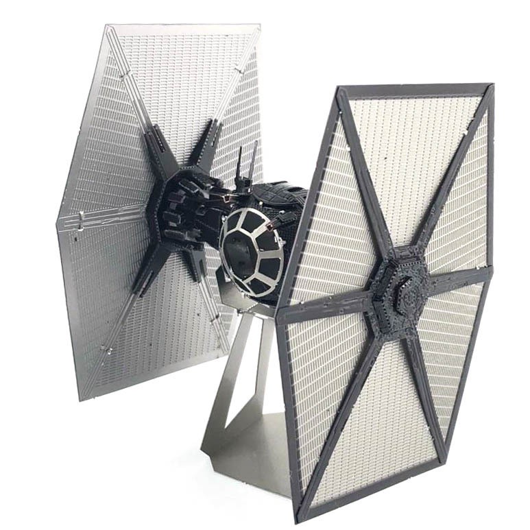 Đồ chơi lắp ghép Mô hình Kim loại Máy bay chiến đấu TIE Fighter Star Wars