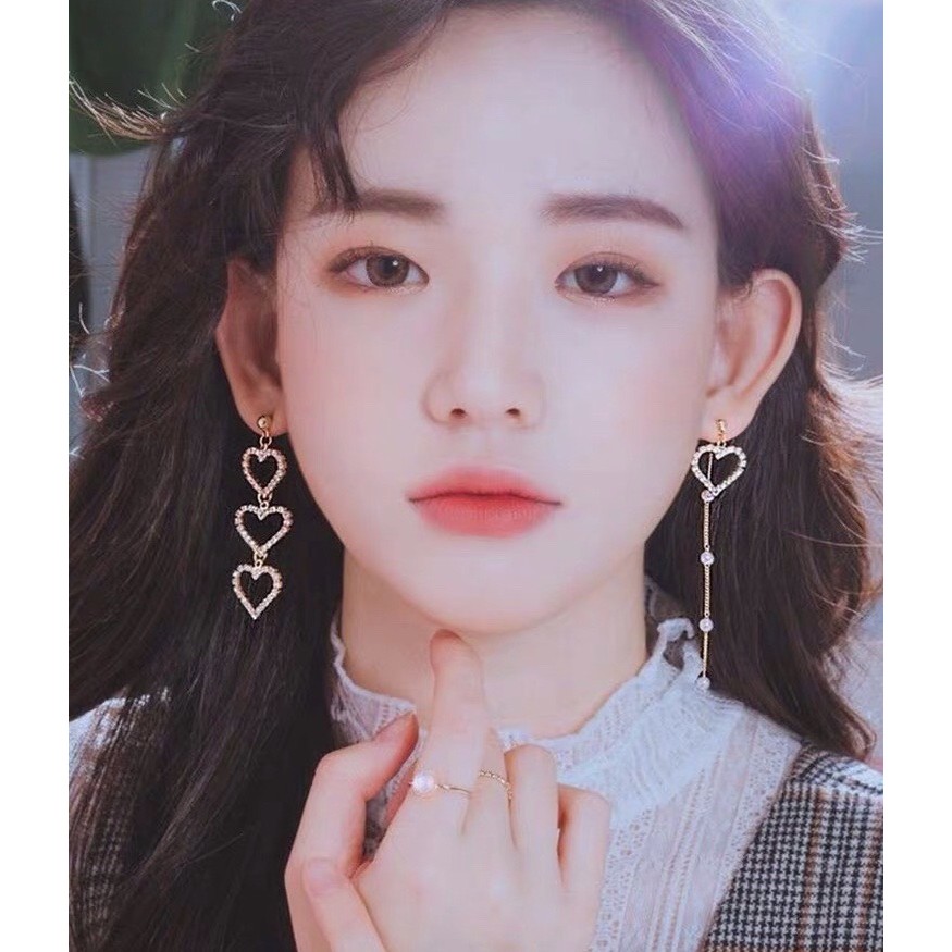 khuyên tai trái tim đá lấp lánh phong cách hàn quốc sang chảnh