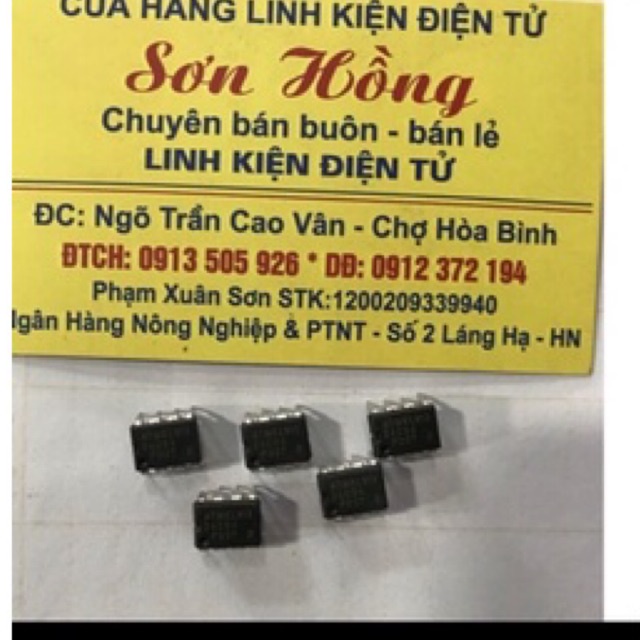 5 con IC nhớ 24C04 DIP 8