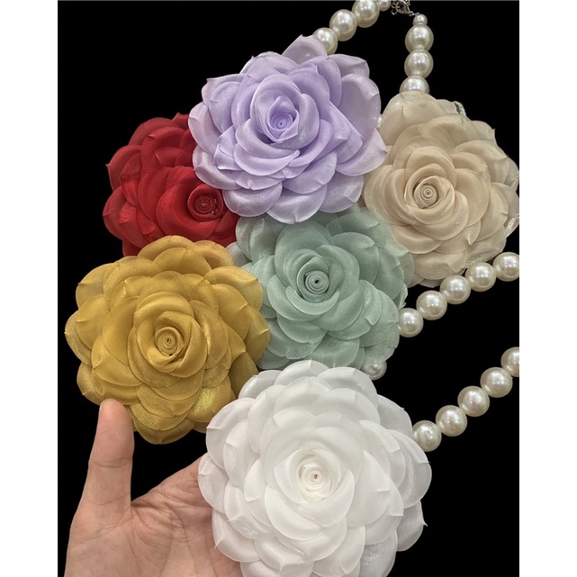 Phụ kiện thời trang TRIPBLE T DRESS hoa trà voan óng cài áo