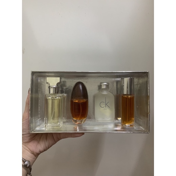 Set nước hoa Calvin Klein nữ 4 chai x 15ml