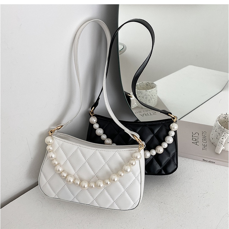 Túi xách nữ đeo vai trần chỉ trám kèm dây giả ngọc hàng hot hit Capucha T56