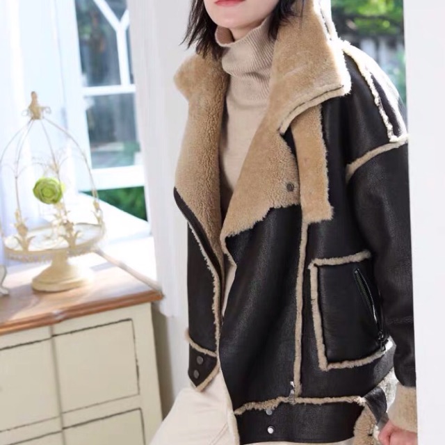 Áo khoác hoạ tiết
