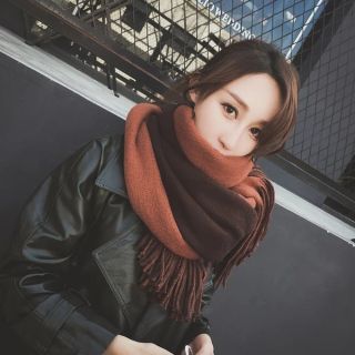 Khăn len thời trang