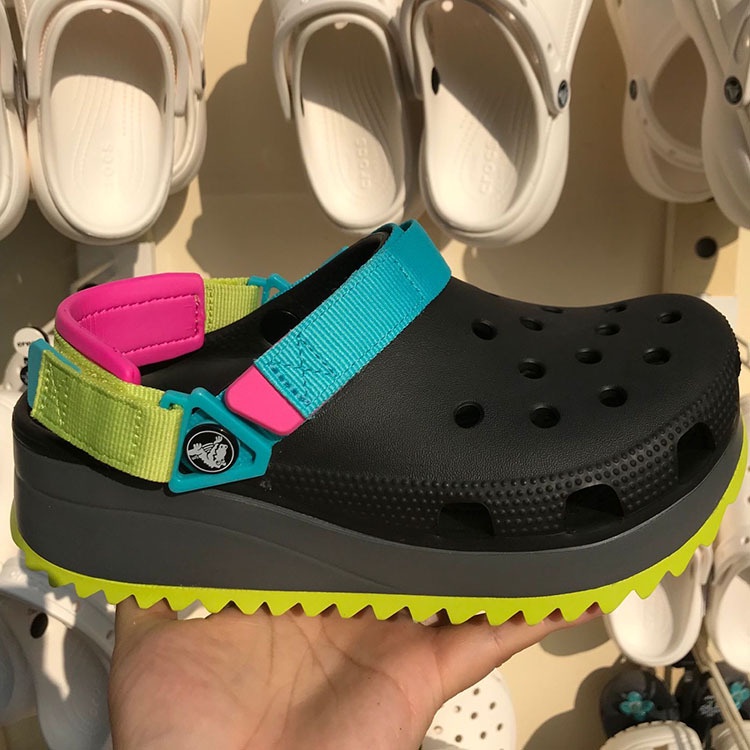 Giày Crocs Chính Hãng 100%, Giày Quai Chéo Chính Hãng. Giày Crocs Đi Biển Nhiều Màu An Toàn Cho Sức Khỏe Cho Nữ