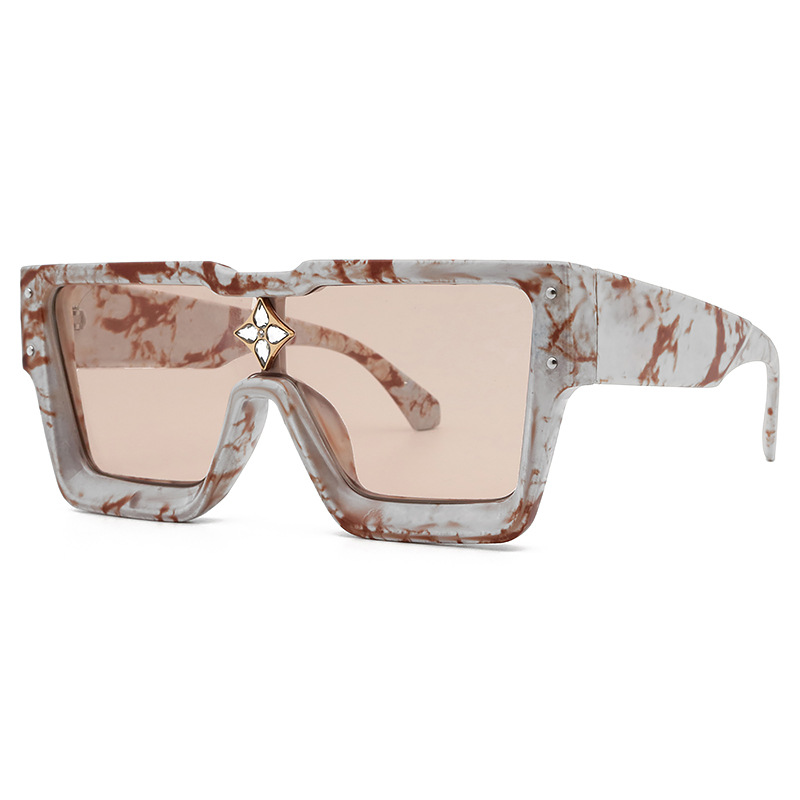 Kính mát phong cách châu Âu thời trang 2021