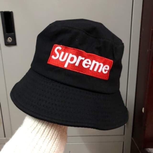 Nón tai bèo Supreme giá rẻ