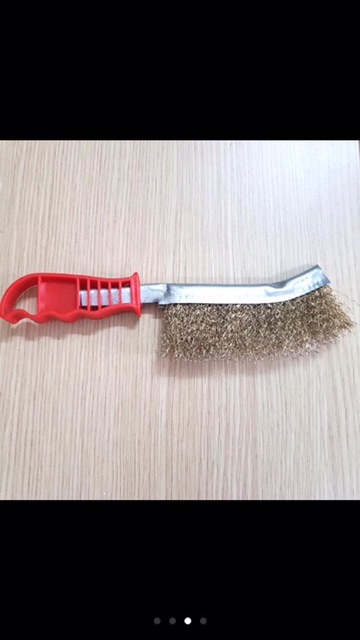 Chổi đánh rỉ  Bàn chải đánh rỉ tay đỏ xả kho giá sập sàn