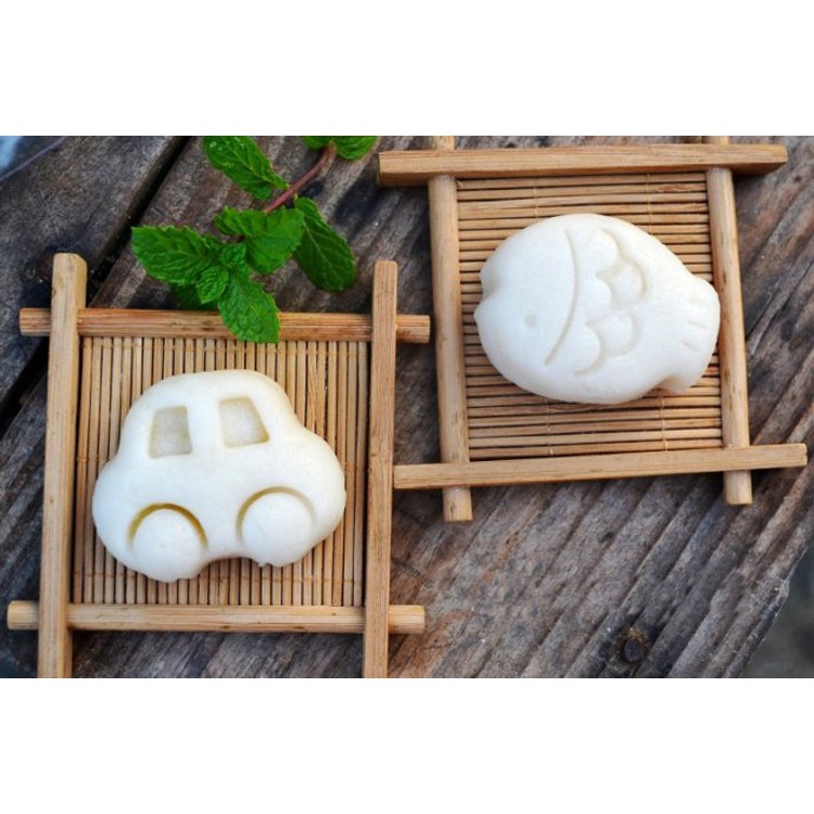 Khuôn cơm tạo hình cho bé ăn dặm Kokubo (nhiều màu)