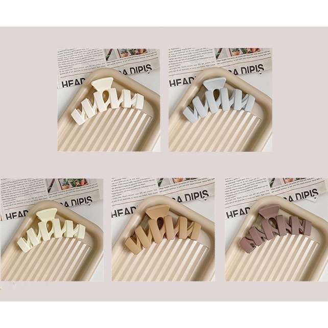 Kẹp tóc lò xo chữ M đan chéo màu thời trang nữ tính K127