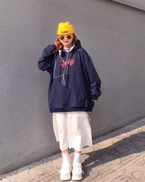 Áo hoodie da cá in chữ Hàn | BigBuy360 - bigbuy360.vn